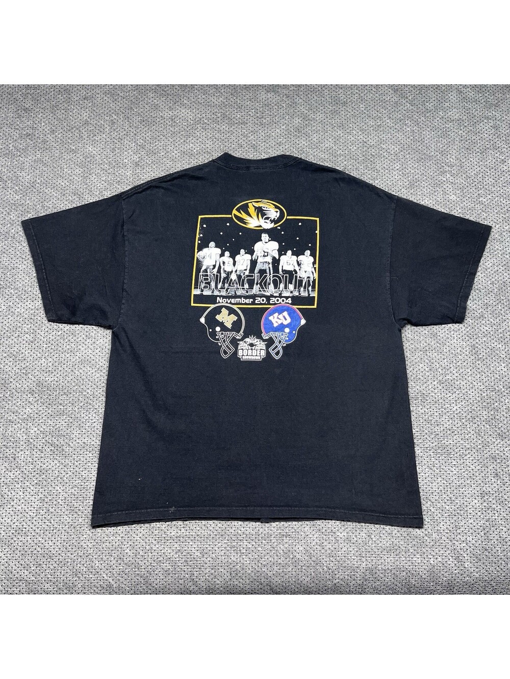 Vintage 2004 University Of Missouri Tigers Football T-Shirt XXL RARE MENS BLACK